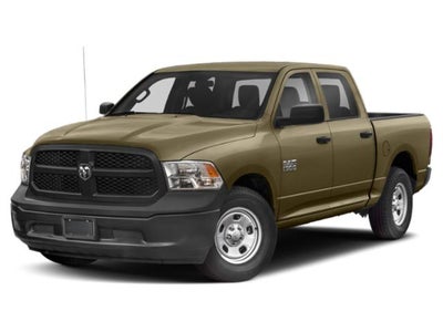 2014 RAM 1500 4WD Crew Cab 5.7 Ft Box Tradesman