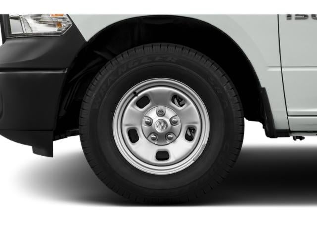 2014 RAM 1500 4WD Crew Cab 5.7 Ft Box Tradesman