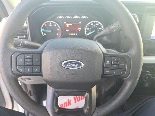 2026 Ford Super Duty F-350 DRW XL 4WD Crew Cab 179" WB 60" CA