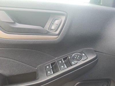 2022 Ford Escape SE FWD