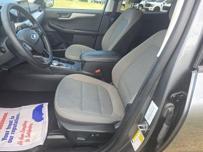 2022 Ford Escape SE FWD
