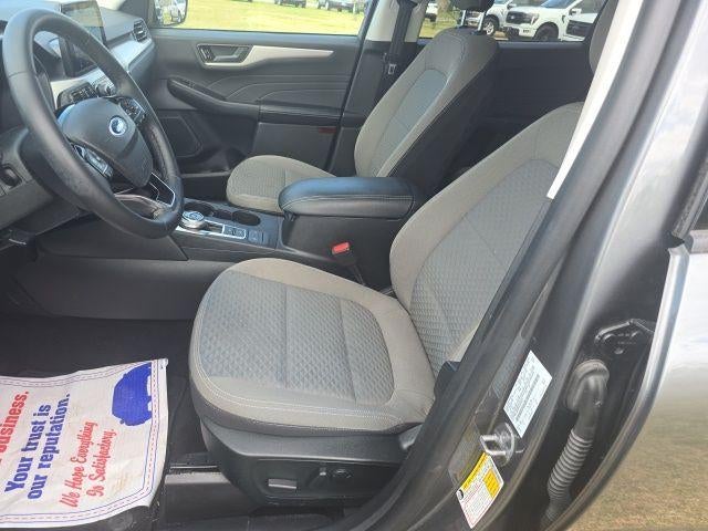 2022 Ford Escape SE FWD