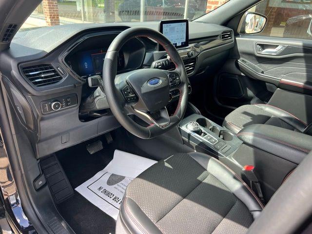 2025 Ford Escape ST-Line Select AWD
