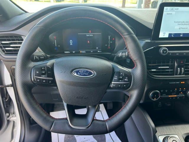 2025 Ford Escape ST-Line Select AWD