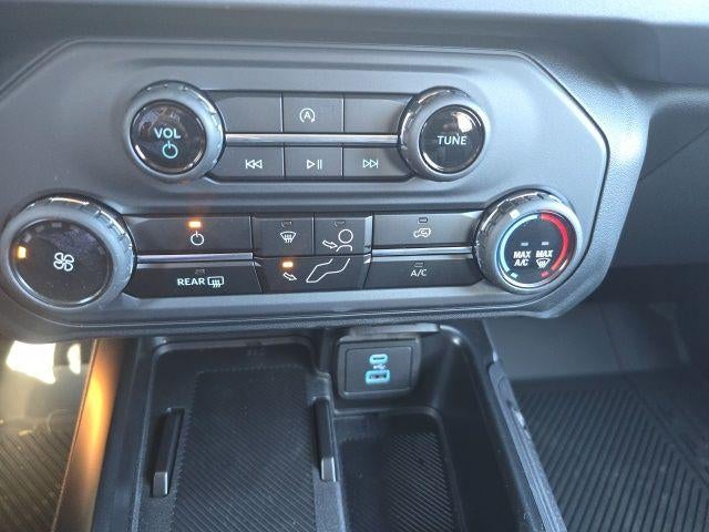 2025 Ford Bronco Base 4 Door 4x4