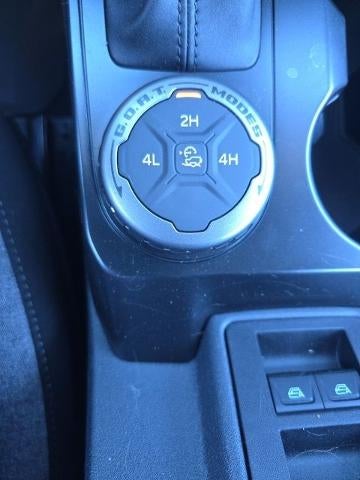 2025 Ford Bronco Base 4 Door 4x4