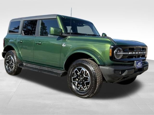 2025 Ford Bronco Outer Banks 4 Door 4x4