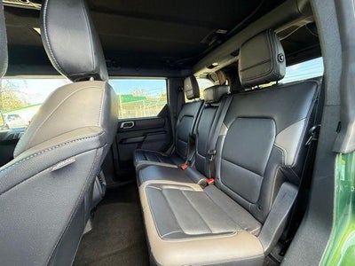 2025 Ford Bronco Outer Banks 4 Door 4x4