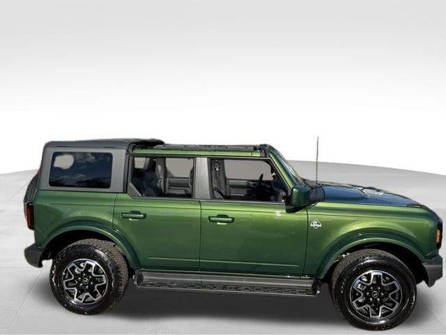 2025 Ford Bronco Outer Banks 4 Door 4x4