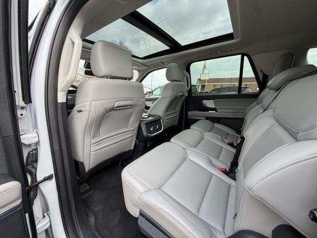 2025 Ford Expedition Max Active 4x2