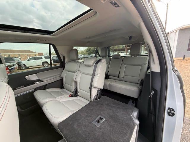 2025 Ford Expedition Max Active 4x2