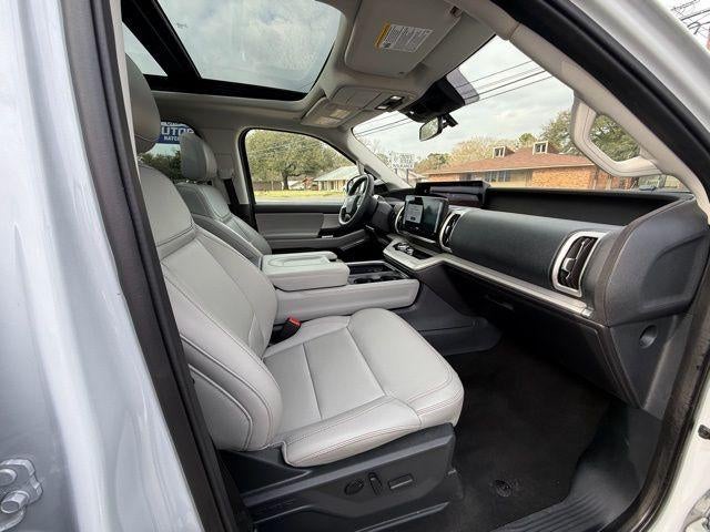 2025 Ford Expedition Max Active 4x2