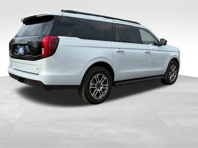 2025 Ford Expedition Max Active 4x2