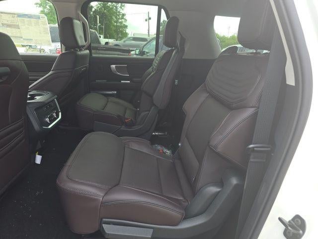 2025 Ford Expedition Max Platinum 4x4