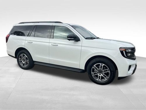 2025 Ford Expedition Active 4x2