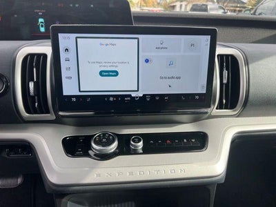 2025 Ford Expedition Active 4x2