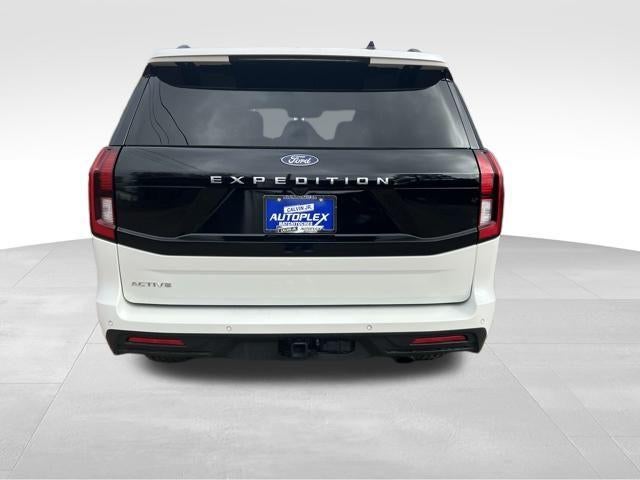 2025 Ford Expedition Active 4x2