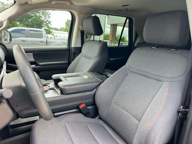 2025 Ford Expedition Active 4x4