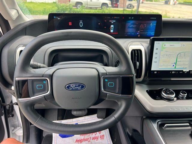 2025 Ford Expedition Active 4x4