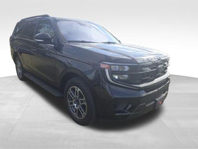 2025 Ford Expedition Active 4x4