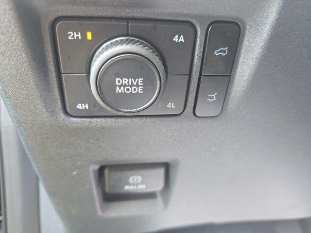 2025 Ford Expedition Active 4x4