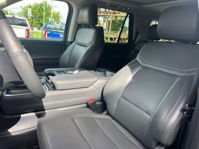 2025 Ford Expedition Active 4x4