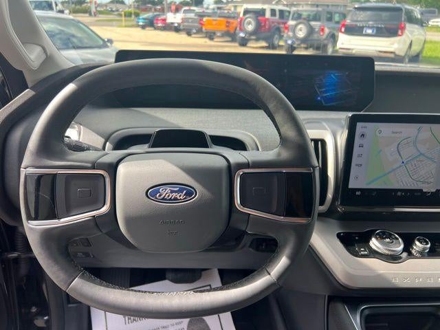 2025 Ford Expedition Active 4x4