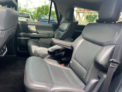 2025 Ford Expedition Active 4x4