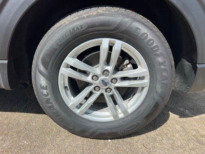 2023 Ford Explorer XLT RWD