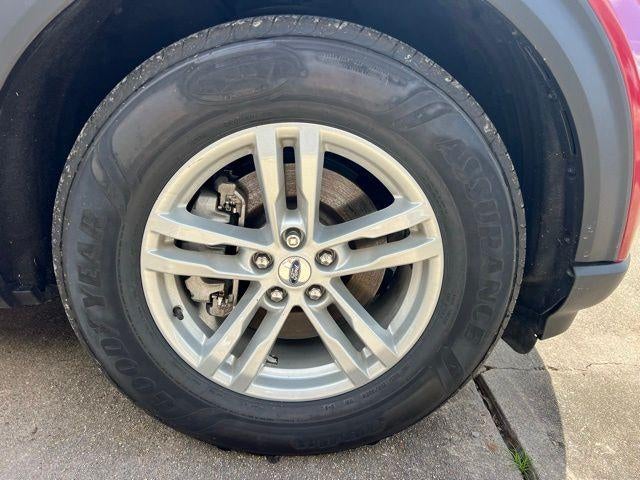 2023 Ford Explorer XLT RWD