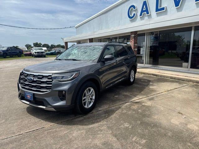 2025 Ford Explorer Active RWD