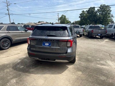 2025 Ford Explorer Active RWD