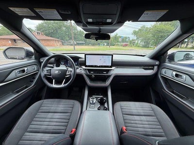 2025 Ford Explorer ST-Line 4WD