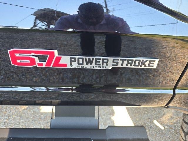 2025 Ford Super Duty F-250 SRW LARIAT 4WD Crew Cab 6.75' Box