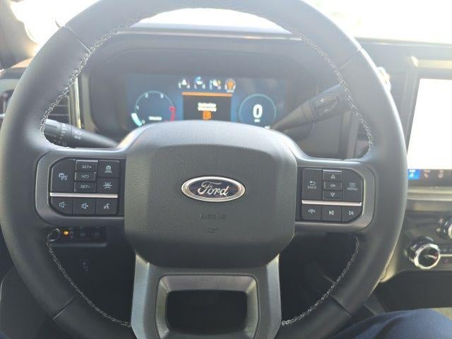 2025 Ford Super Duty F-250 SRW LARIAT 4WD Crew Cab 6.75' Box