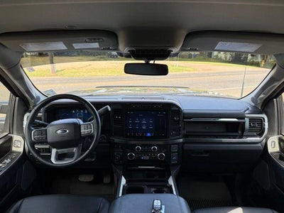 2024 Ford Super Duty F-250 SRW LARIAT 4WD Crew Cab 6.75' Box
