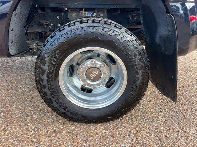 2023 Ford Super Duty F-350 DRW King Ranch 4WD Crew Cab 8' Box
