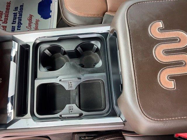 2023 Ford Super Duty F-350 DRW King Ranch 4WD Crew Cab 8' Box