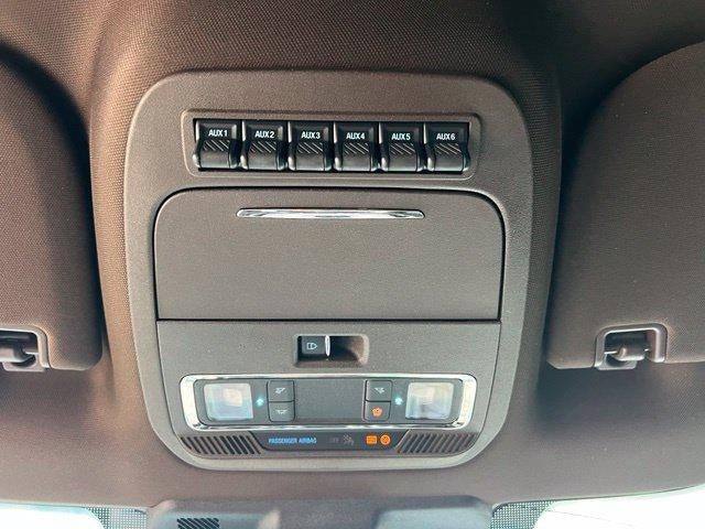 2023 Ford Super Duty F-350 DRW King Ranch 4WD Crew Cab 8' Box