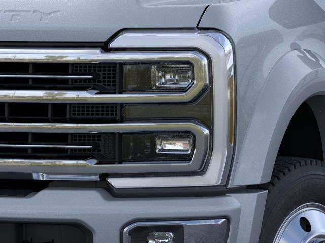 2026 Ford Super Duty F-450 DRW XL 4WD Crew Cab 8' Box