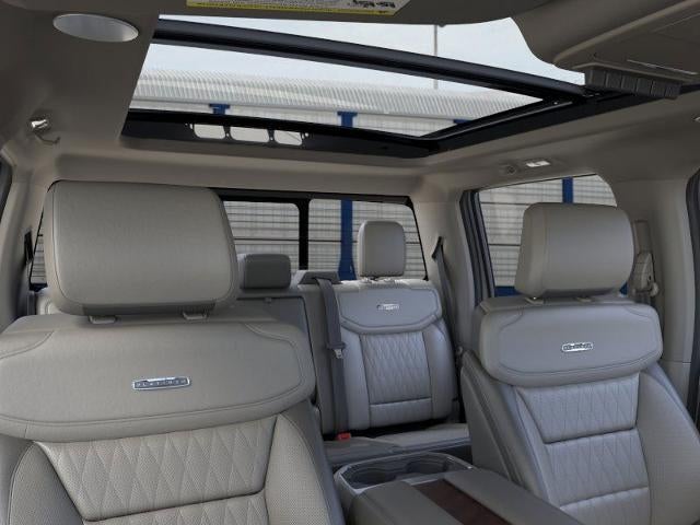 2026 Ford Super Duty F-450 DRW XL 4WD Crew Cab 8' Box