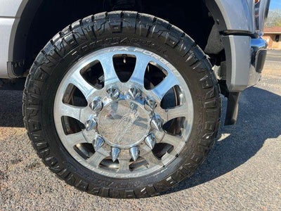 2024 Ford Super Duty F-450 DRW LARIAT 4WD Crew Cab 8' Box