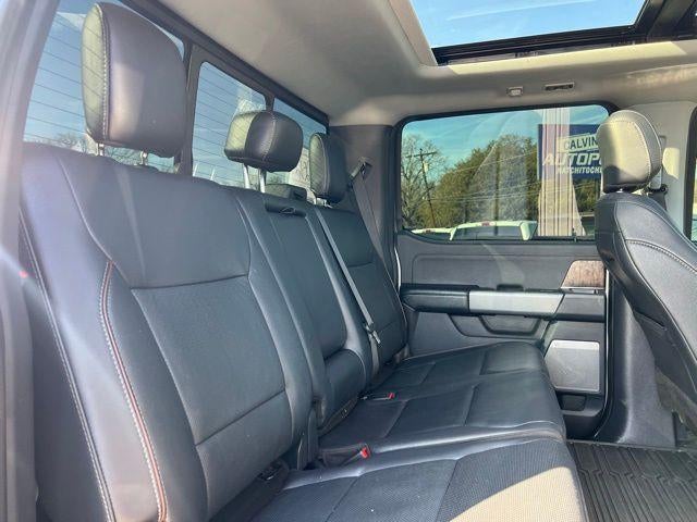 2024 Ford Super Duty F-450 DRW LARIAT 4WD Crew Cab 8' Box