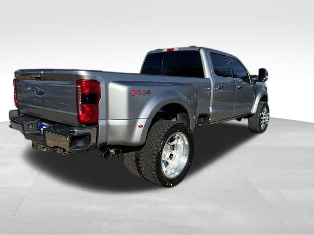 2024 Ford Super Duty F-450 DRW LARIAT 4WD Crew Cab 8' Box