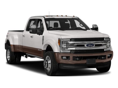 2017 Ford Super Duty F-450 DRW King Ranch 4WD Crew Cab 8' Box