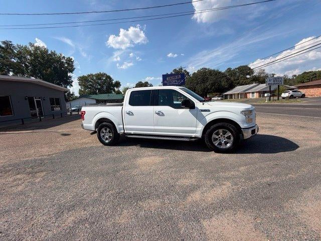 2015 Ford F-150 2WD SuperCrew 5-1/2 Ft Box XLT
