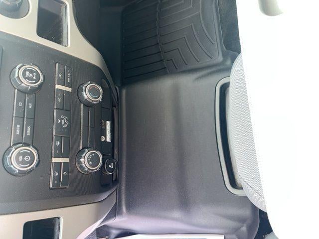 2012 Ford F-150 4WD SuperCrew 5-1/2 Ft Box XLT