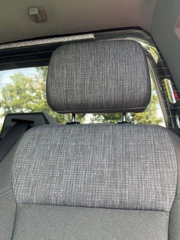 2023 Ford F-150 XLT 4WD Reg Cab 8' Box