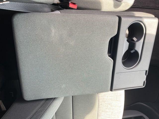 2023 Ford F-150 XLT 4WD Reg Cab 8' Box