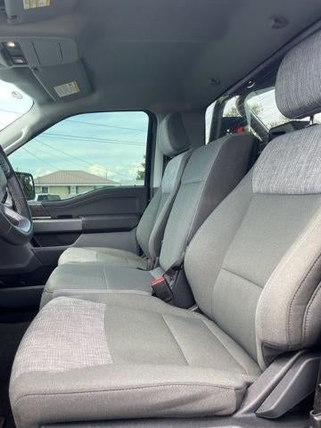 2023 Ford F-150 XLT 4WD Reg Cab 8' Box